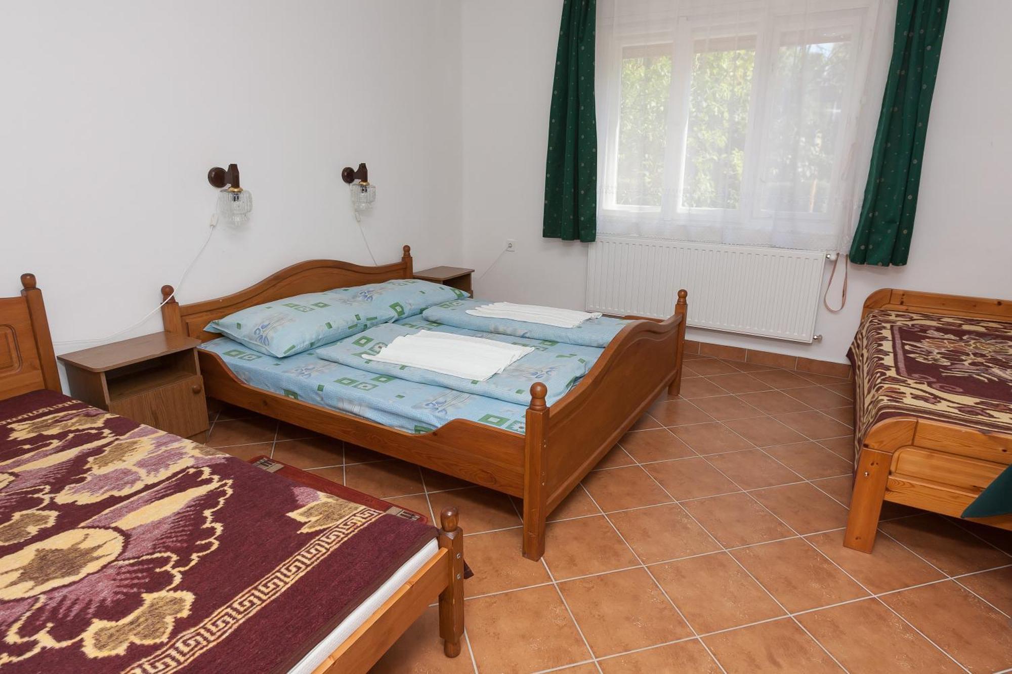 Paratlan Apartmanhaz Szilvásvárad Exteriér fotografie