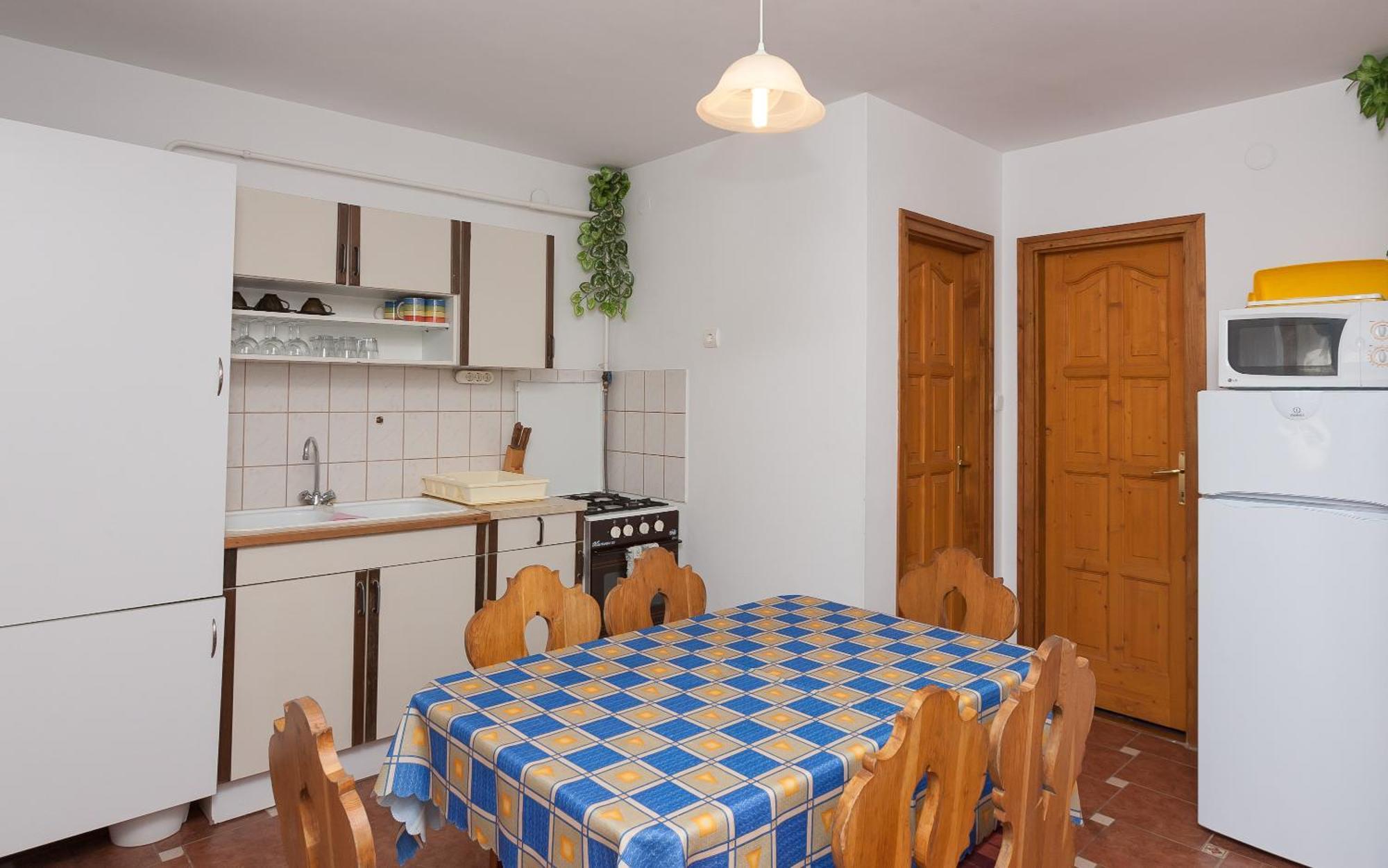Paratlan Apartmanhaz Szilvásvárad Exteriér fotografie